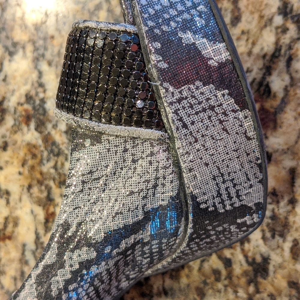 Jessica Simpson Silver Python Print Heels 8.5 - image 4